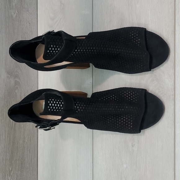 Steve Madden Women Shauna Ankle Suede Open Toe pump sandals shoes sz 9.5M - Picture 4 of 12